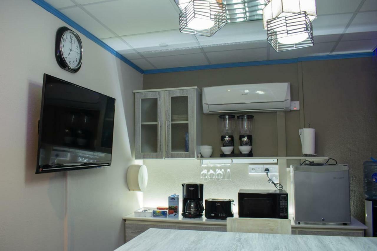 Hotel Styled Apartment In Heart Of Quatre Bornes Εξωτερικό φωτογραφία